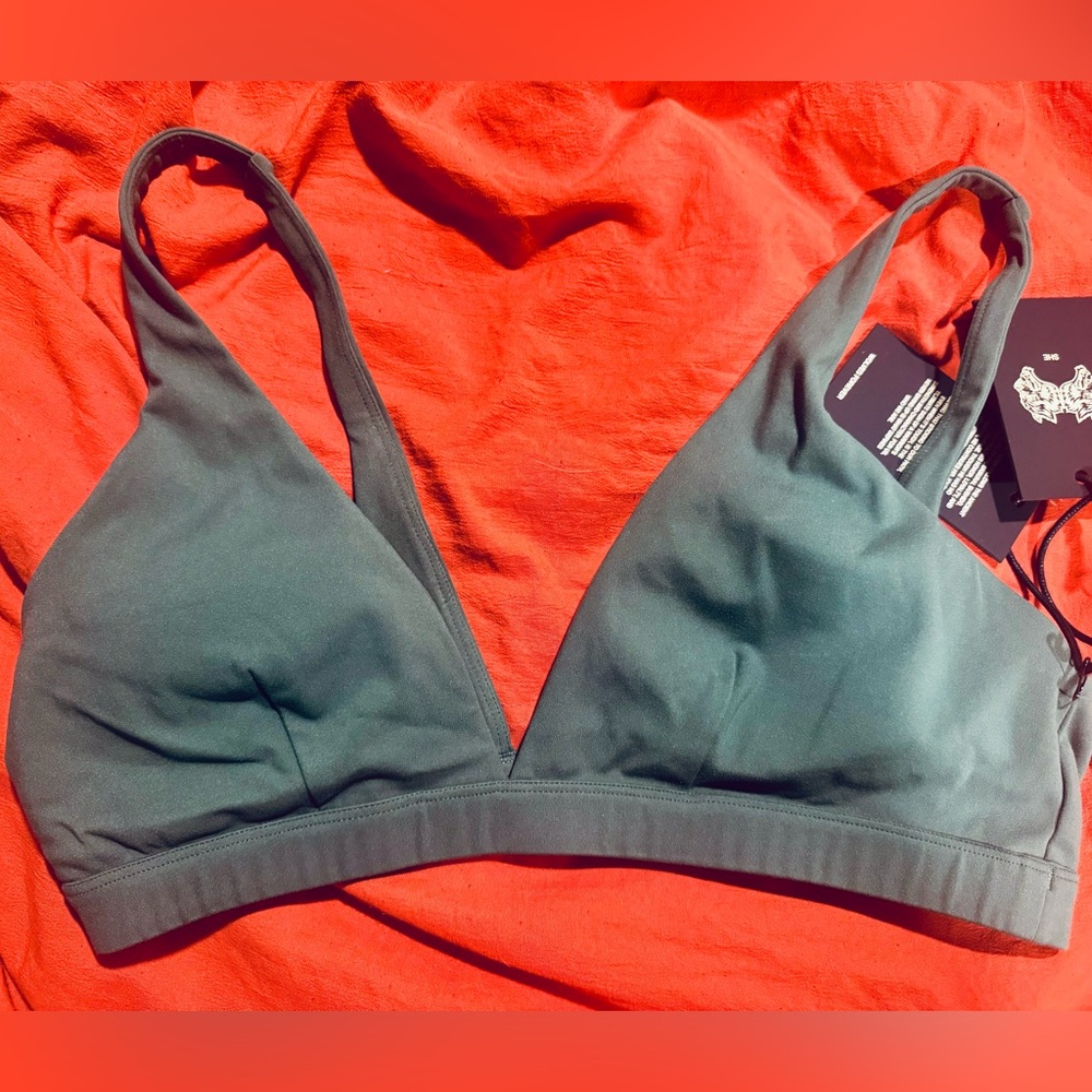 Darc Sport Green Sports Bra - Picture 3 of 7